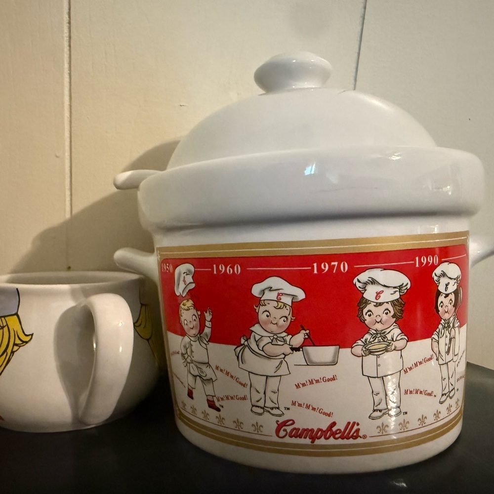 Campbell's White and Red Soup Tureen Set